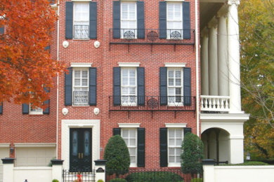 Large traditional exterior home idea in Atlanta