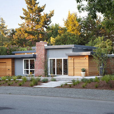 1960s one-story exterior home photo in San Francisco