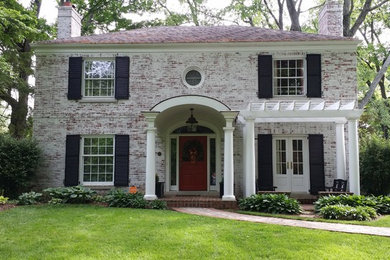 Traditional exterior home idea in Louisville