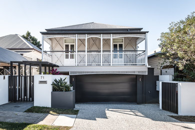 Zweistöckiges Modernes Einfamilienhaus mit Satteldach in Brisbane