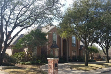 Gable roof idea in Dallas