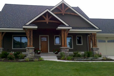 Craftsman exterior home idea in Grand Rapids