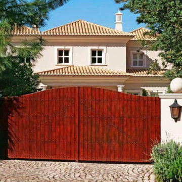 Gate