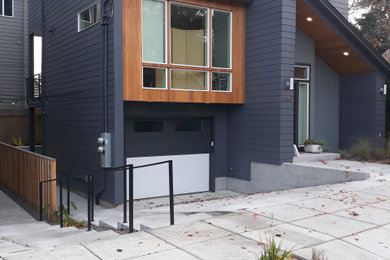 Elegant exterior home photo in Portland