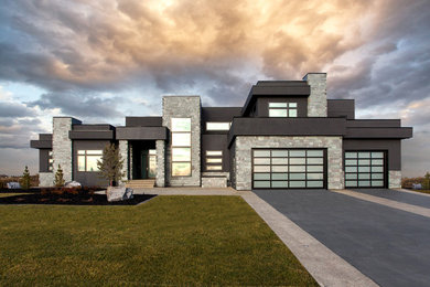 Modern two-story house exterior idea in Edmonton