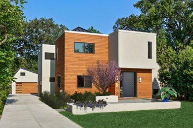 Contemporary exterior home idea in Chicago