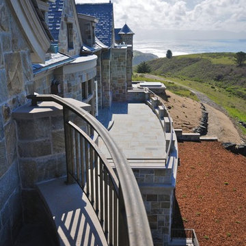 Grand Coastal Residence