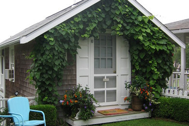 Guest cottage
