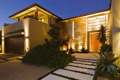 Photo of a large contemporary house exterior in Gold Coast - Tweed.