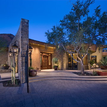 Hacienda del Sueño - Exterior Front Entry