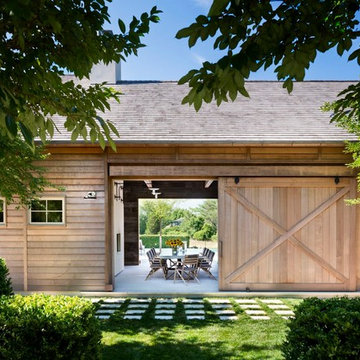 Hamptons Modern Farmhouse