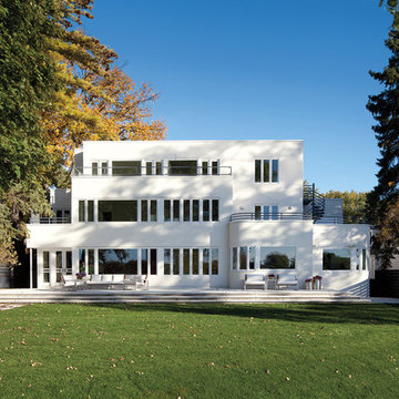HISTORIC MODERN
