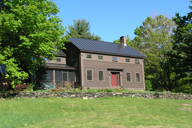 Zweistöckige Country Holzfassade Haus in Burlington