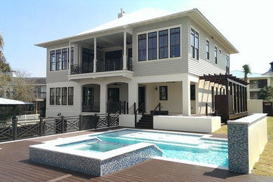 Craftsman exterior home idea in Miami