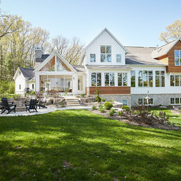 Holloway | Mid-Century Modern Farmhouse