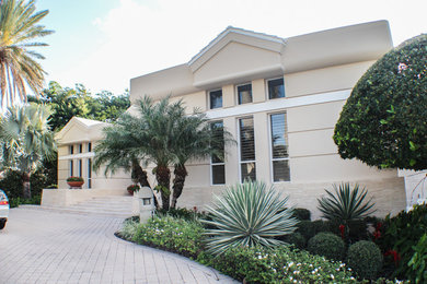 Réalisation d'une façade de maison.