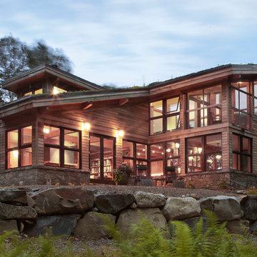 Home on Pemaquid Pond