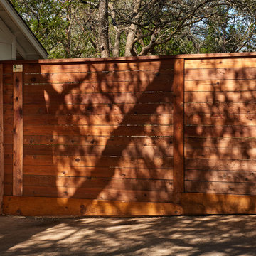Horizontal Home Fencing