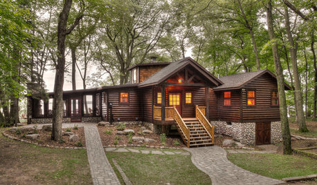 Houzz Tour: Renovation Preserves Memories in a Rustic Lake Cabin