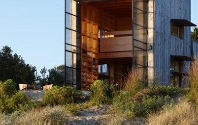 Houzz Tour: Surf's Up for Beach Hut on Sleds