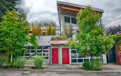 My Houzz: Mixed-Use Oregon Home Serves and Charms