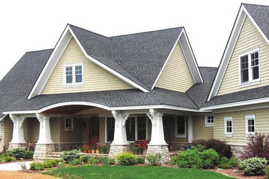 Traditional exterior home idea in Minneapolis