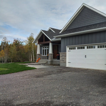 JAMES HARDIE BOARD & BATTEN & LAP SIDING - NIGHT GRAY - CARP