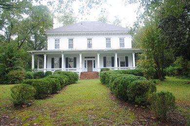 Example of a huge classic exterior home design in Atlanta