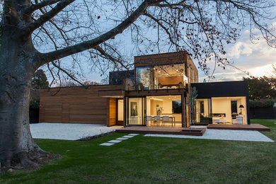 This is an example of a contemporary house exterior in Christchurch.