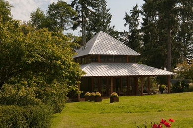 Modelo de fachada contemporánea con revestimiento de aglomerado de cemento