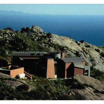 Kiyohara & Moffitt Architects - Saddle Peak Home