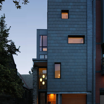 Kohn Residence - Street Facade - Dusk