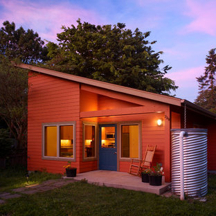 Aménagement d'un façade de Tiny House contemporain avec un toit en appentis.