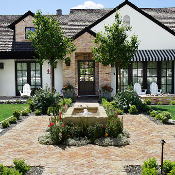 Lafayette Residence - Entry Courtyard www.hryanstudio.com