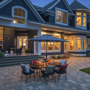 Example of an arts and crafts exterior home design in Minneapolis