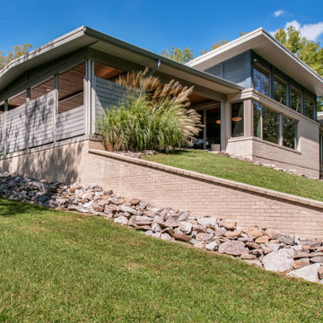 Lake House- Old Hickory Lake
