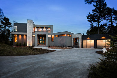 Contemporary exterior home idea in Milwaukee