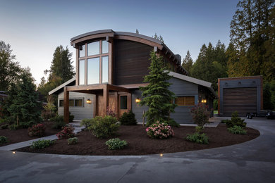 Idées déco pour une façade de maison contemporaine.