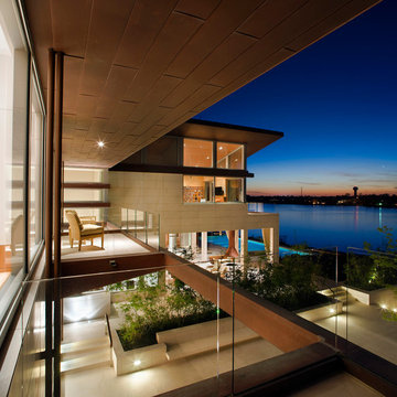 Lakeshore Residence