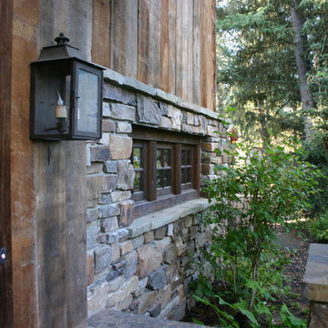 Lakeside Cabin