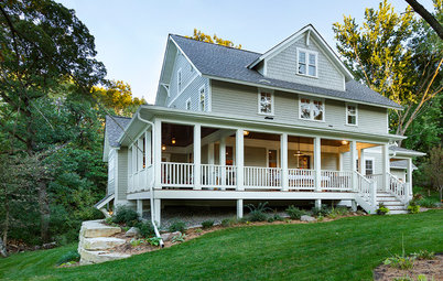 Houzz Tour: Traditional Sensibility Marks New ‘Not-So-Big’ House