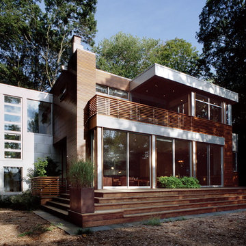 lakeside residence