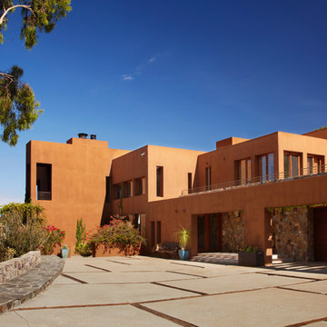 Latigo - Desert Modern