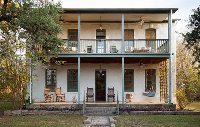 Houzz Tour: New Life for the Childhood Home of LBJ’s Mom