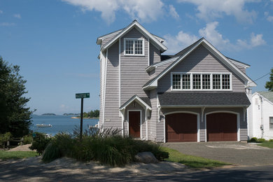 Inspiration for a coastal house exterior in Bridgeport.