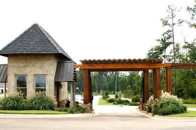 Linage Lake Guard House and Entrance Flowood, MS