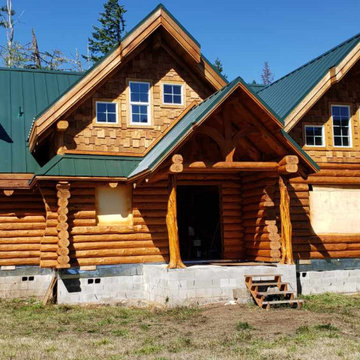 Log home staining