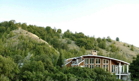 Houzz Tour: Modern Shingle Style in Utah