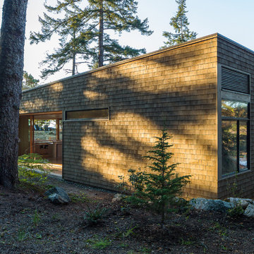Lone Madrone Retreat