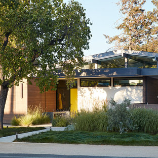 Inspiration for a 1950s exterior home remodel in San Francisco
